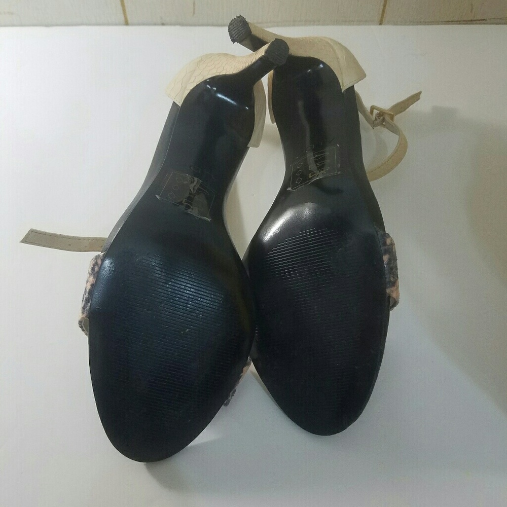 Aldo heels - Picture 3 of 3